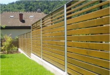 Pogled na ograjo ali čez ograjo?